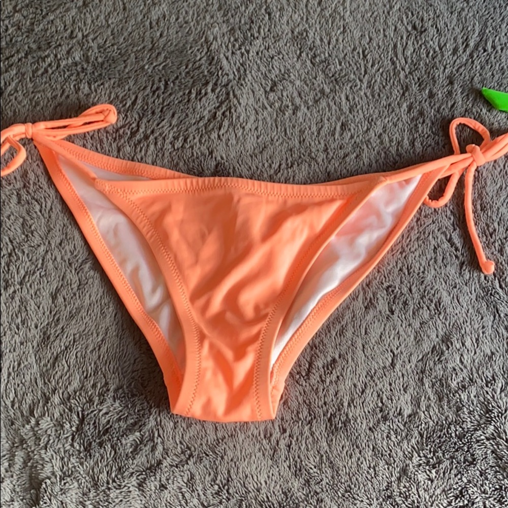 Peach bikini bottom